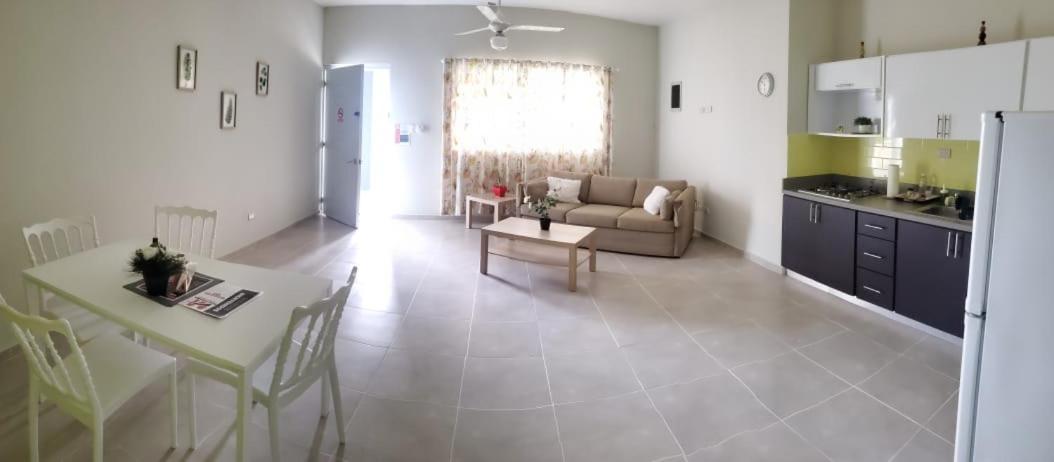 Apartahotel Macadana Нагуа Екстериор снимка