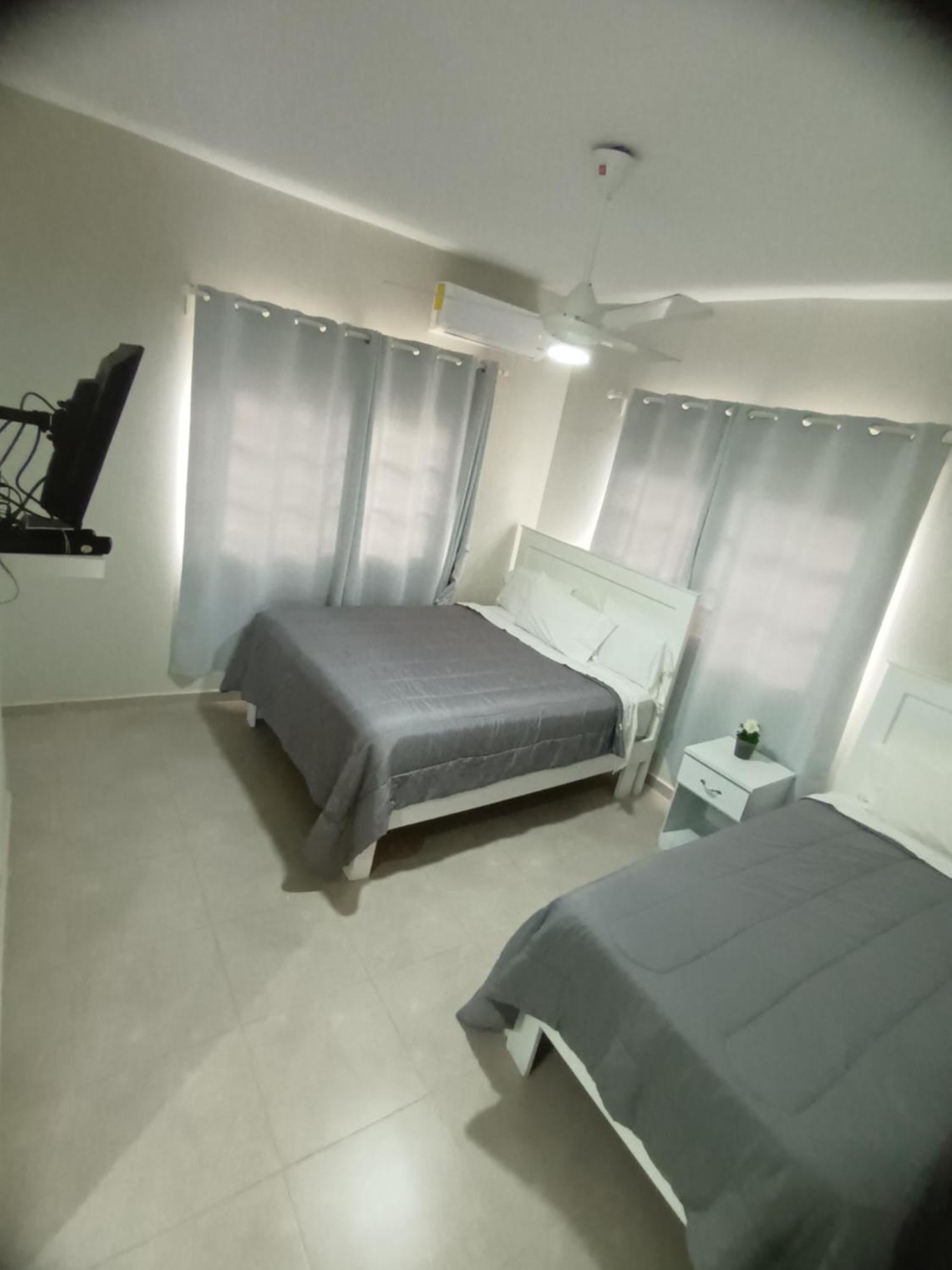 Apartahotel Macadana Нагуа Екстериор снимка